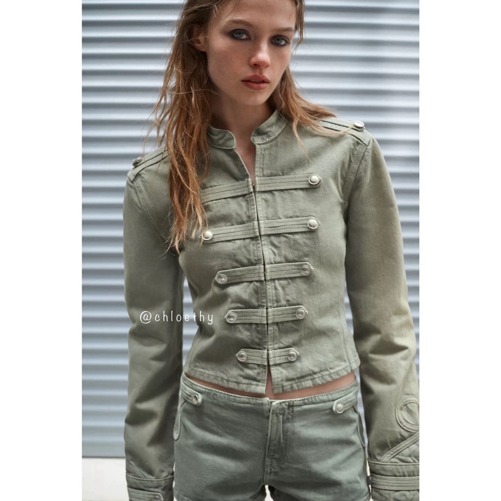 Zara FITTED BUTTON JACKET